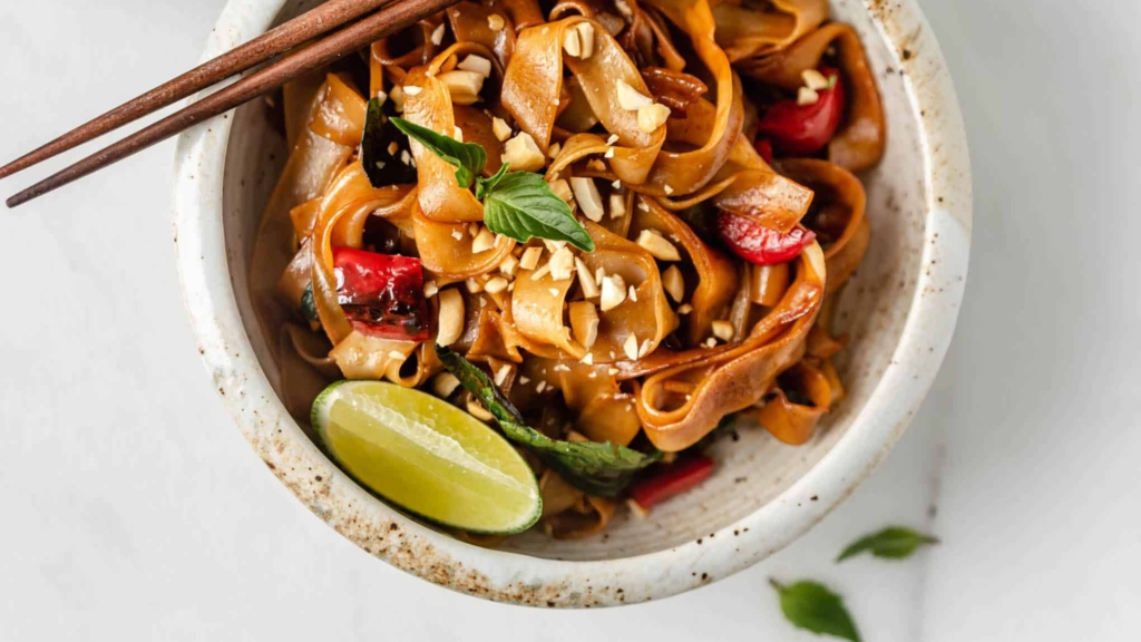 Drunken Noodles | The Best Thai Irving | Yummy Thai | Authentic | Thai ...