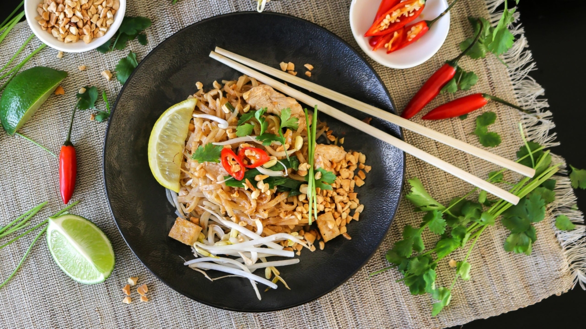 7 Dishes To Try At A Thai Restaurant Your Ultimate Cheat Sheet The Best Thai Irving Yummy 1590